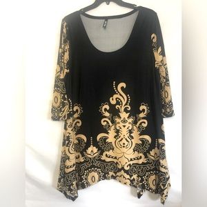 White Mark Women's Plus 2X Black & Gold Asymmetric Hem Long Sleeve Tunic Top